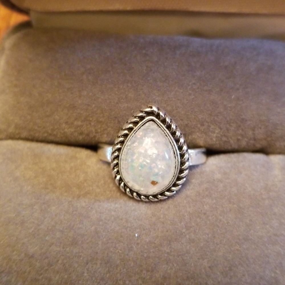 New Size 5 Moon stone ring